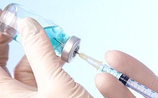 Szczepionki na koronawirusa są w magazynie Agencji Rezerw Materiałowych. W niedzielę dotrą m.in. do szpitala w Ostródzie